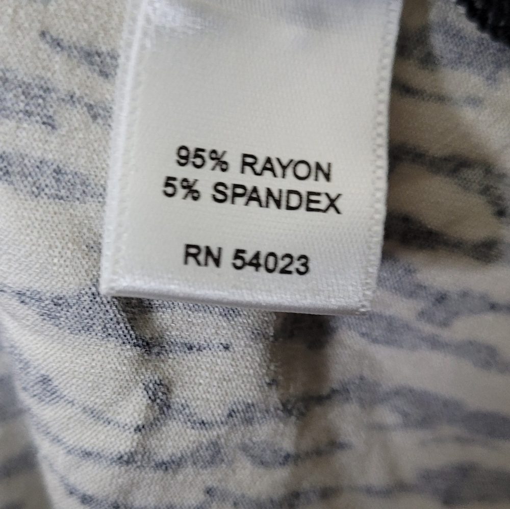 Banana Republic Black & White Faux Wrap Dress Size Medium - Picture 9 of 10